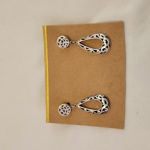 Lois Hill NWOT Sterling Teardrop Dangle Earrings